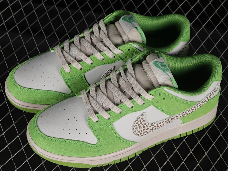 All categories Nk SB Dunk series Nk SB Dunk Low low-top sneakers F version Nk Dunk Low "Safari Swoosh" hunting style SB low-top sports and leisure sneakers DR0156-300